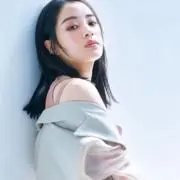 enaの画像
