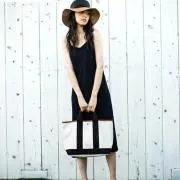 みつばちの画像