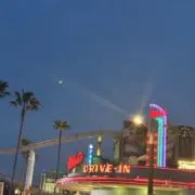 アンリーの画像