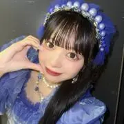 ゆ*う様 CUTIE STREET 真鍋凪咲 A賞 直筆サイン入りアクパネ - メルカリ