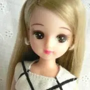 りぃこの画像