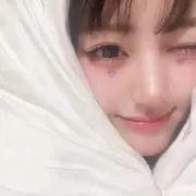 りりの画像