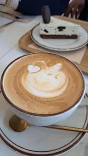 ぺこ