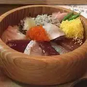 海鮮丼