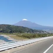 めびゅーす