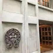バイヤー