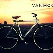 VANMOOFの画像