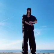 Hの画像