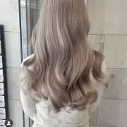 アヤ