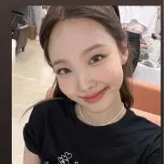 Nayeonv04
