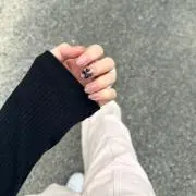 u