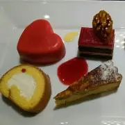 ピロ