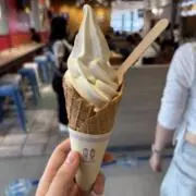 にこる