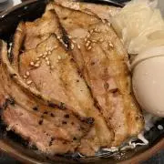 じゃにー