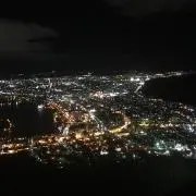 なっつ