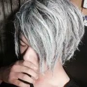 古谷 秋