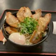 ぶたどん