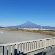 ゆーいちは