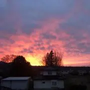 朝日が昇るの画像