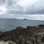 いー