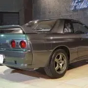 r32