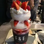uの画像