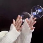 しゃぼん玉の画像