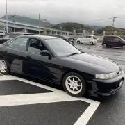 まっ