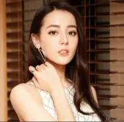 ヤスナリの画像