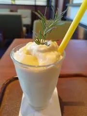 パイナップルプルの画像
