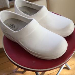 crocs women's neria pro work clog